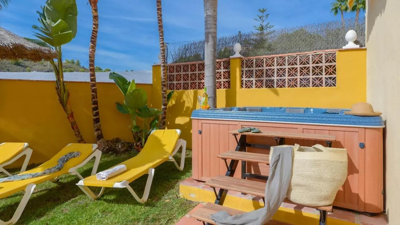 Las Palomas I Nerja By Ruralidays בית נופש